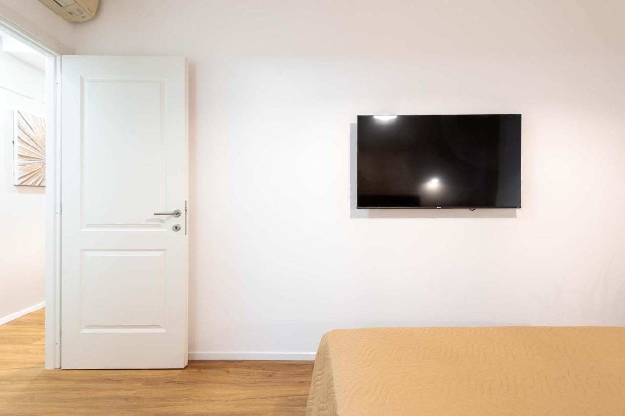 Navona 7.3 Suite Roma Exterior foto